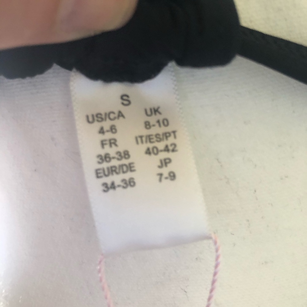 Zeraca Bikini Top - Picture 12 of 12